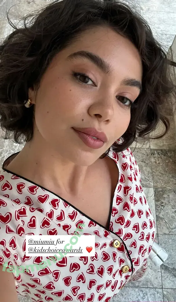 Aulii Cravalho nude photo #0209 (AuliiCravalho / Auli’i Cravalho)