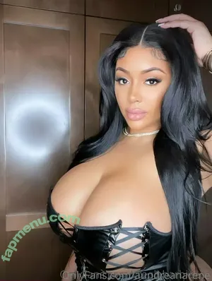 Aundreana Rene / Creole barbie / creolebarbieee / creolebarbieeee nude photo #0069