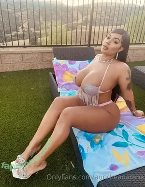 Aundreana Rene / Creole barbie / creolebarbieee / creolebarbieeee nude photo #0123