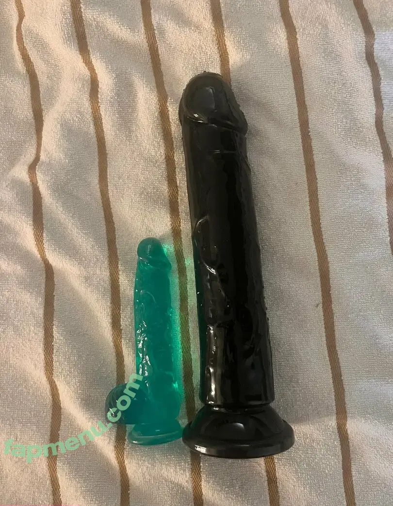Aurajelly nude photo #0007 (aura.jelly)