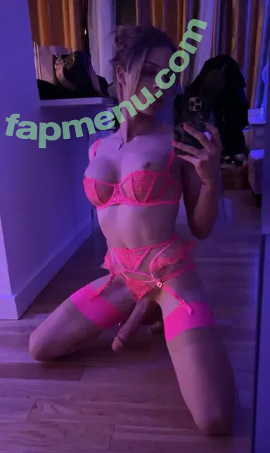 Aurora North nude photo #0269 (Sheisnorthh / auroranorth / tsauroranorth)