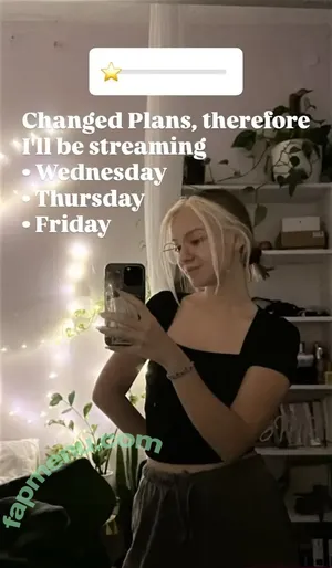 Austrian ASMR / austrianasmrgurl nude photo #0024