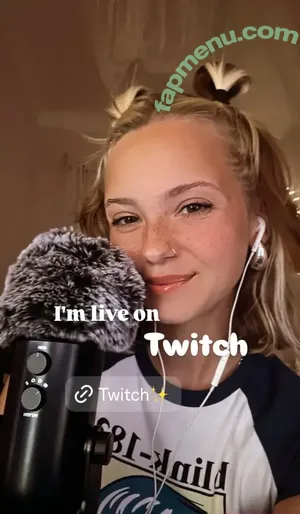 Austrian ASMR / austrianasmrgurl nude photo #0033