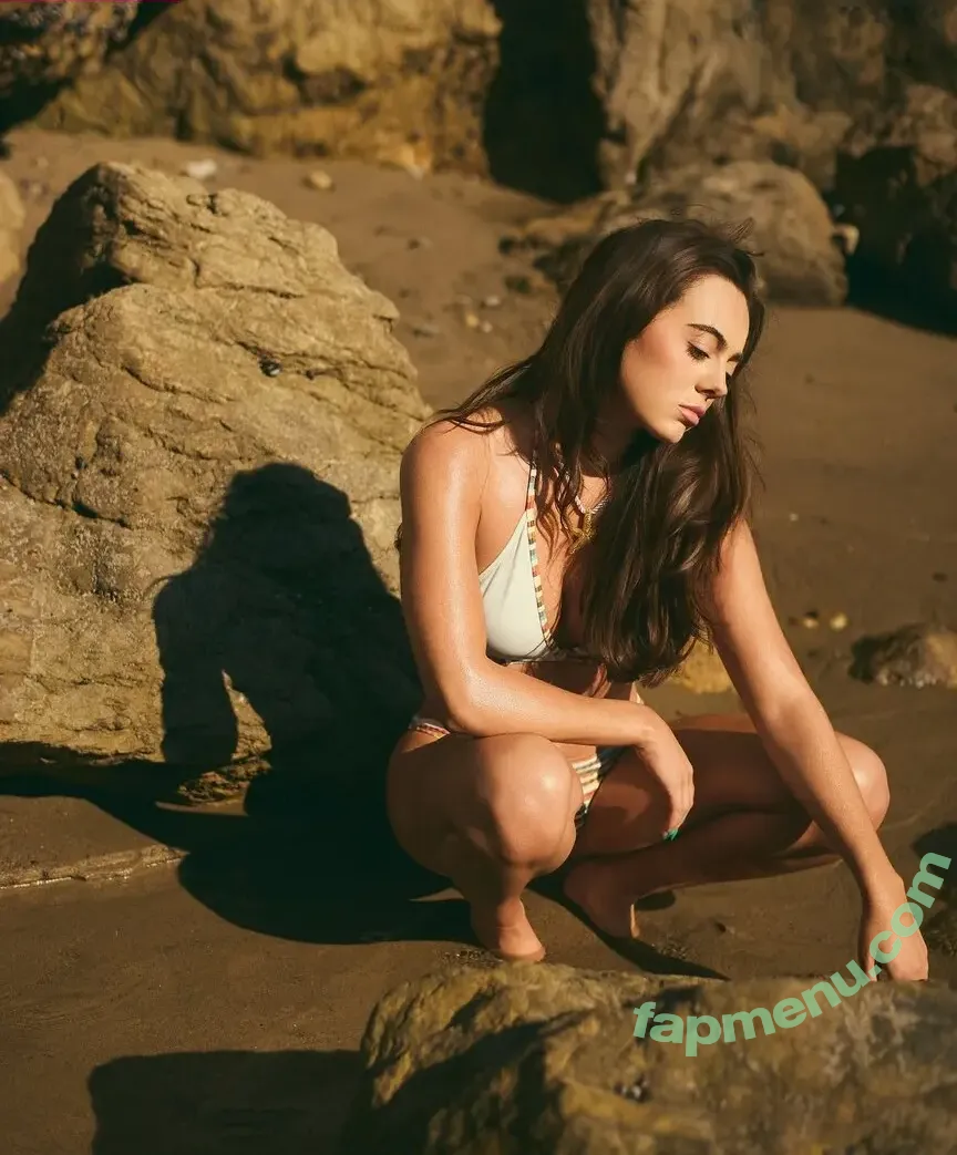 Ava Allan nude photo #0297 (avaalan / avaallan)