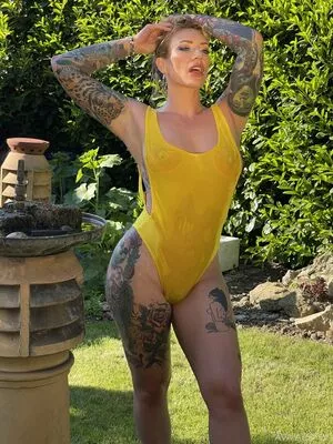 ava_austen / Ava Austen / Manyvids / mrs_austen nude photo #0002