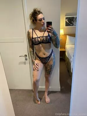 ava_austen / Ava Austen / Manyvids / mrs_austen nude photo #0214