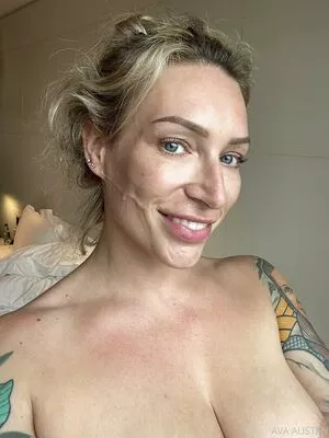 ava_austen / Ava Austen / Manyvids / mrs_austen nude photo #0423