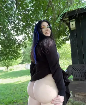  nude photo #0002