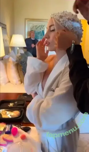 Ava Max / avamax / plharleyquinn nude photo #1993