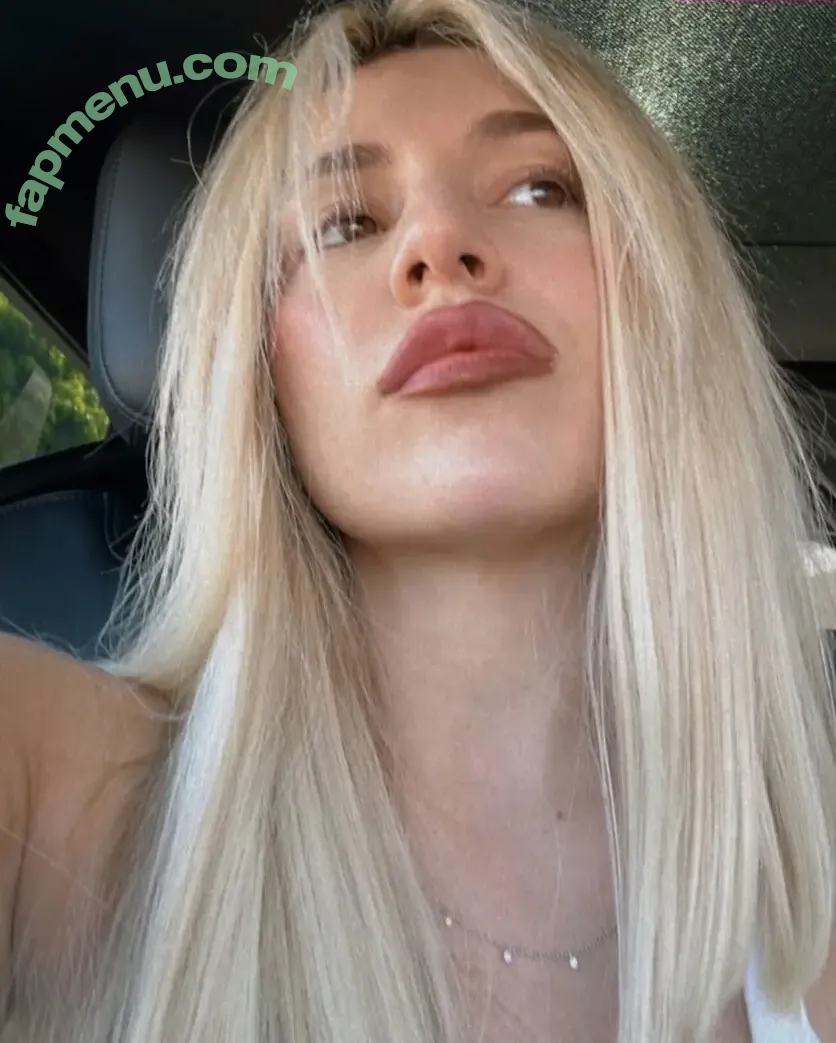 Ava Max nude photo #1939 (avamax / plharleyquinn)