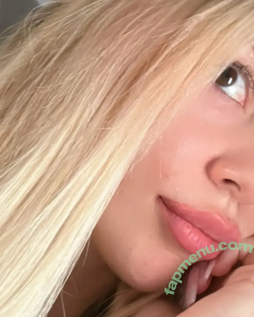 Ava Max nude photo #1941 (avamax / plharleyquinn)