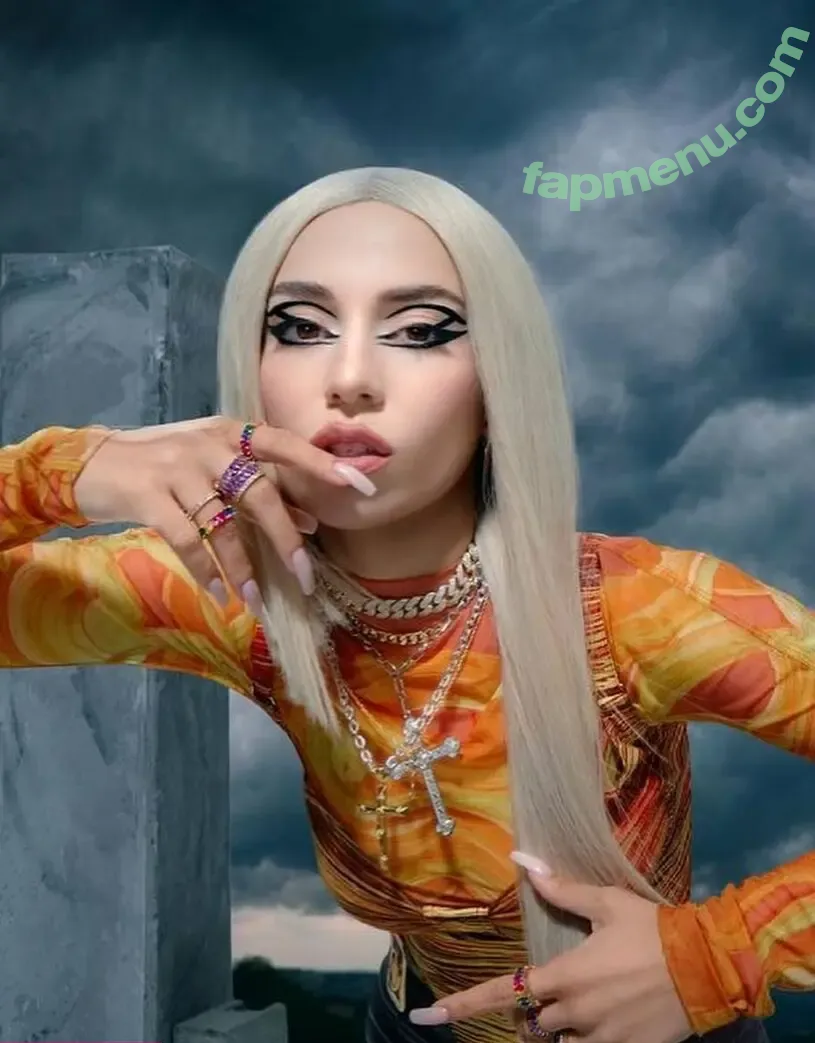Ava Max nude photo #1958 (avamax / plharleyquinn)