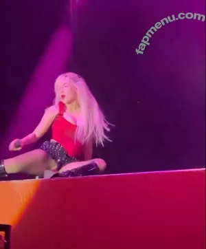 Ava Max / avamax / plharleyquinn nude photo #2009