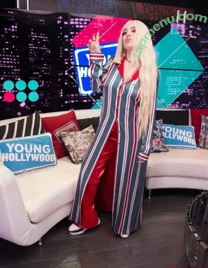 Ava Max / avamax / plharleyquinn nude photo #2056