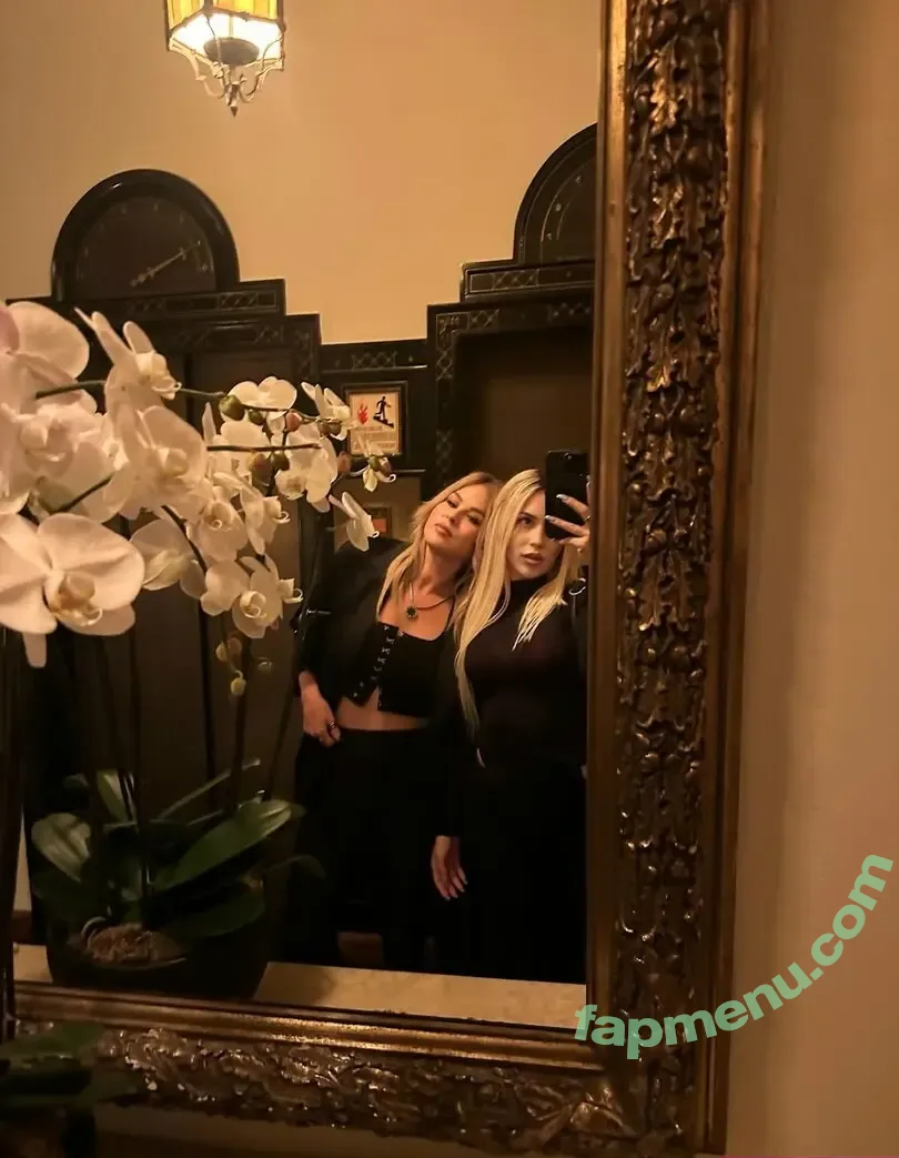 Ava Max nude photo #2066 (avamax / plharleyquinn)