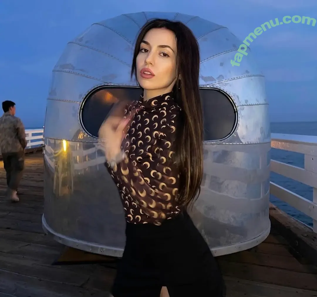 Ava Max nude photo #2068 (avamax / plharleyquinn)