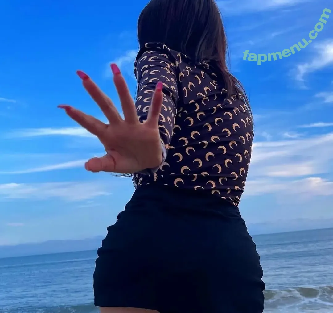 Ava Max nude photo #2072 (avamax / plharleyquinn)
