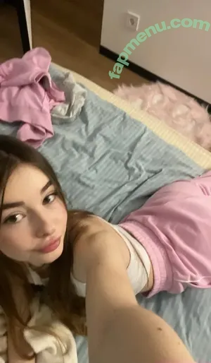  nude photo #0009