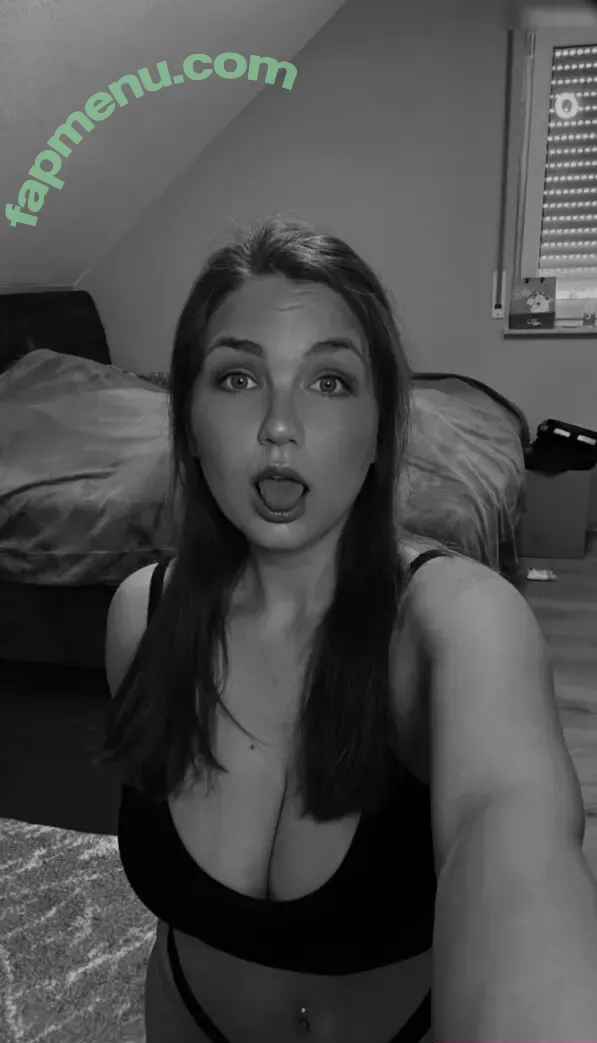 avalorea nude photo #0054 (avalorea_ark)