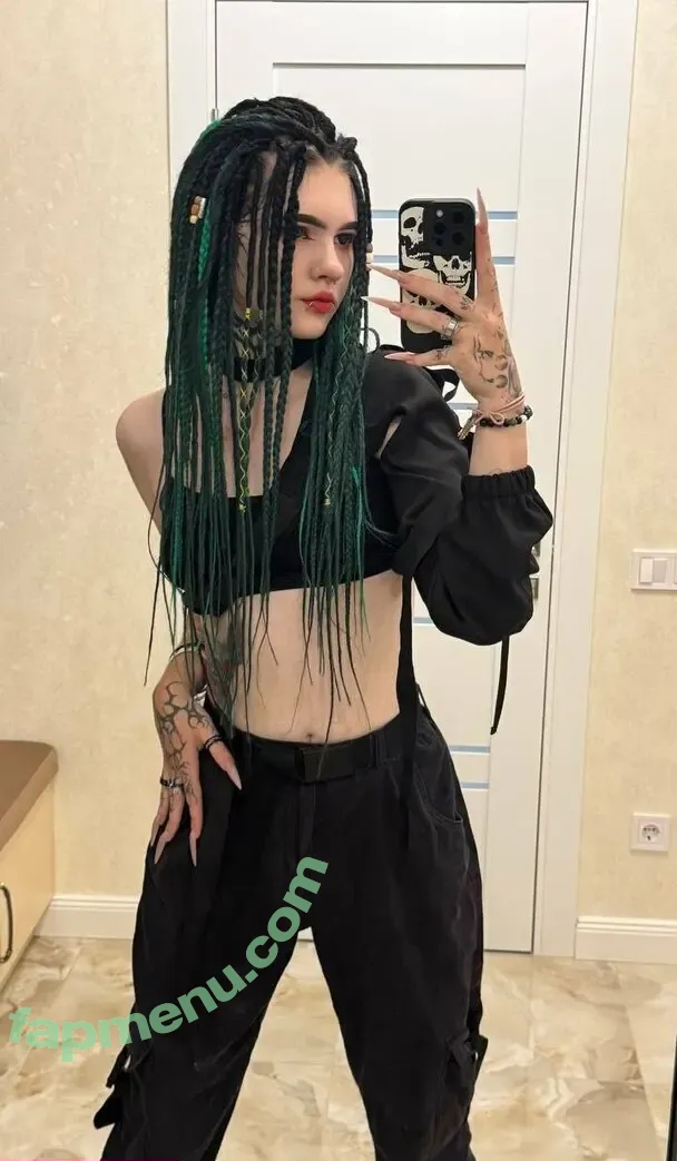 avemylissaa nude photo #0079 (avemylissaa)