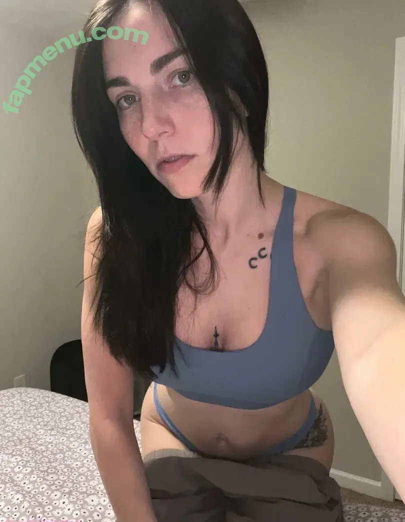 averyfoxx nude photo #0056 (averyy_foxx)