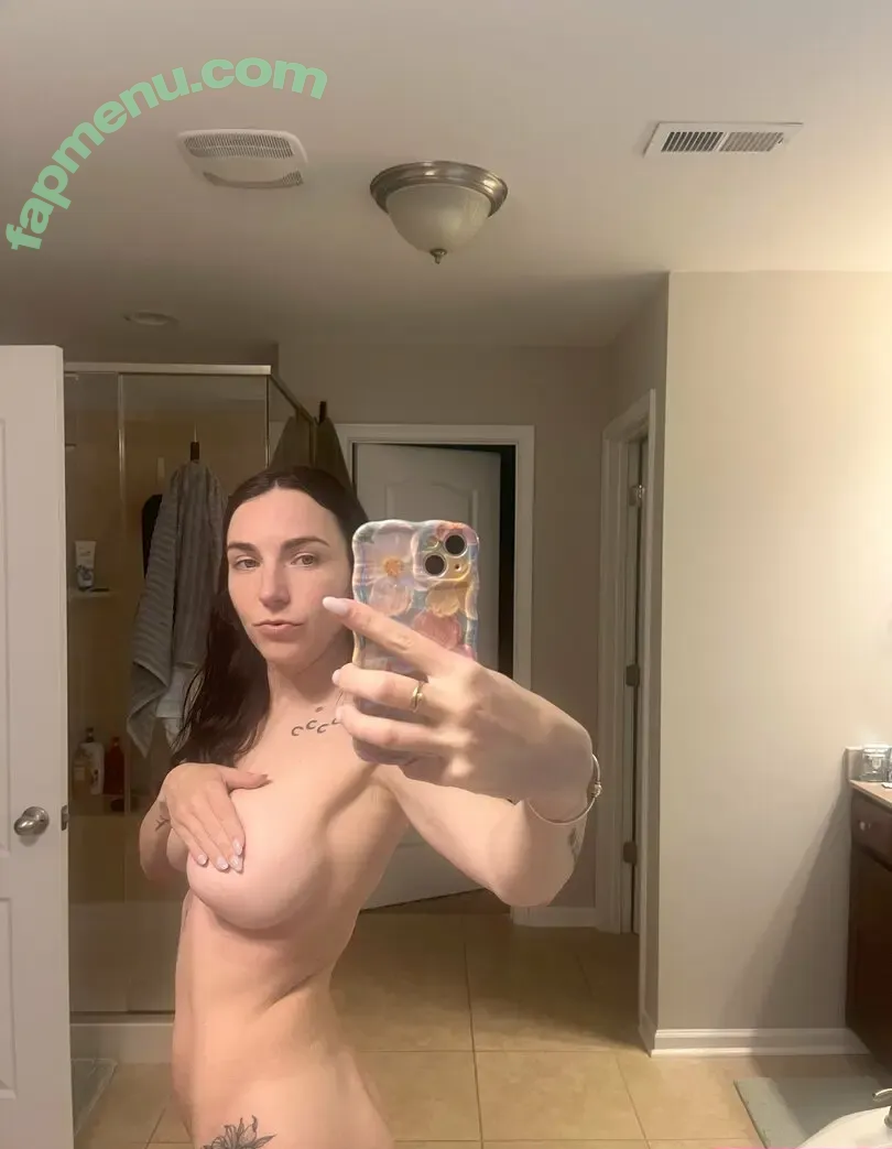 averyfoxx nude photo #0067 (averyy_foxx)