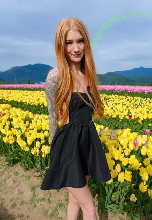 averyyskye / Avery Skye / Averyskyye / averyxskye nude photo #0015