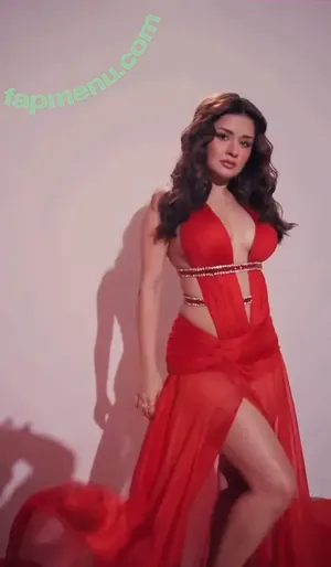 Avneet Kaur / avneetkaur_13 nude photo #0187