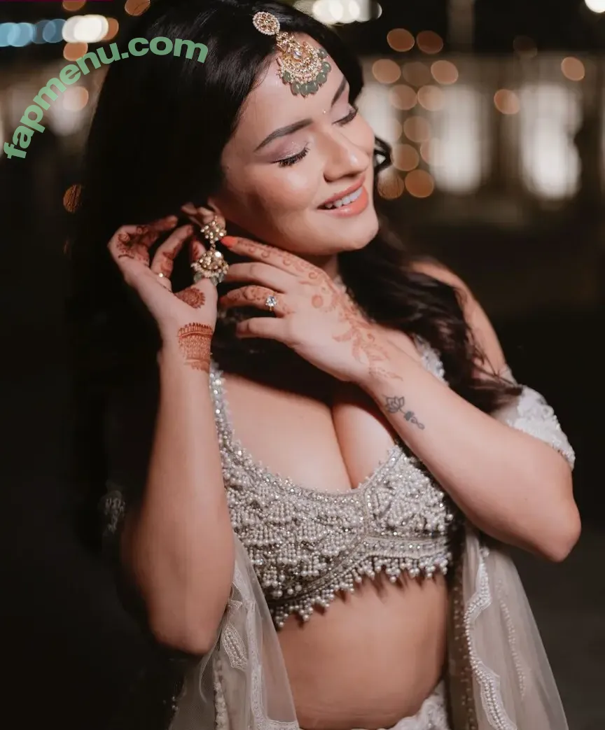 Avneet Kaur nude photo #0014 (avneetkaur_13)