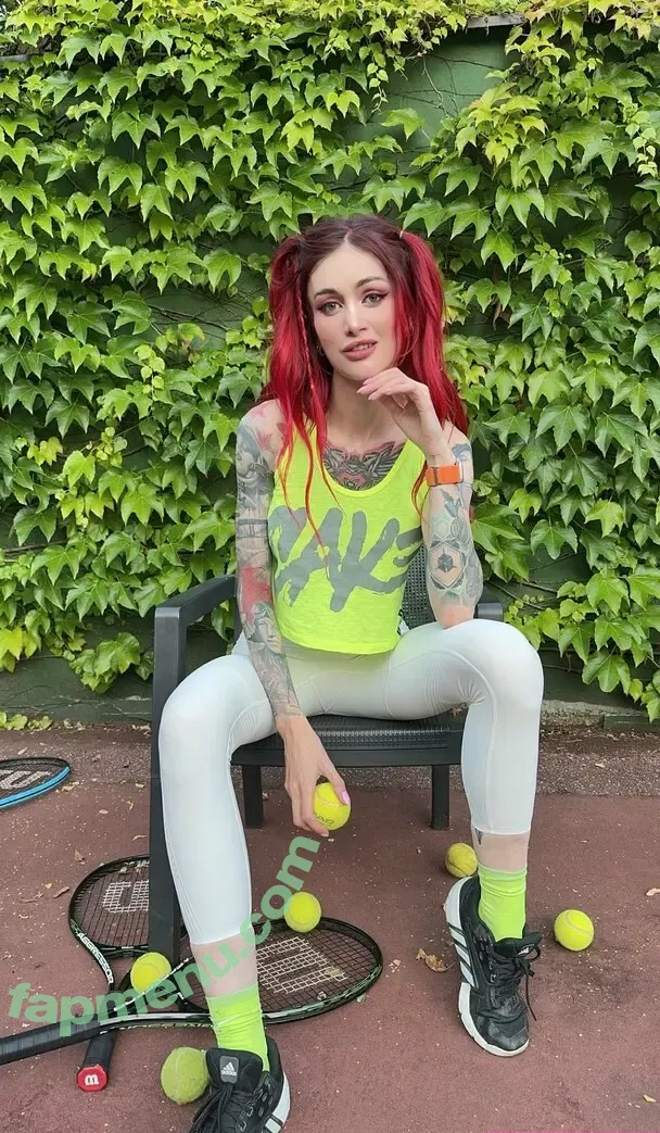 avrorasiren nude photo #0040 (avrorasiren)