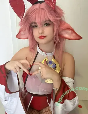 Avygenki nude photo #0009