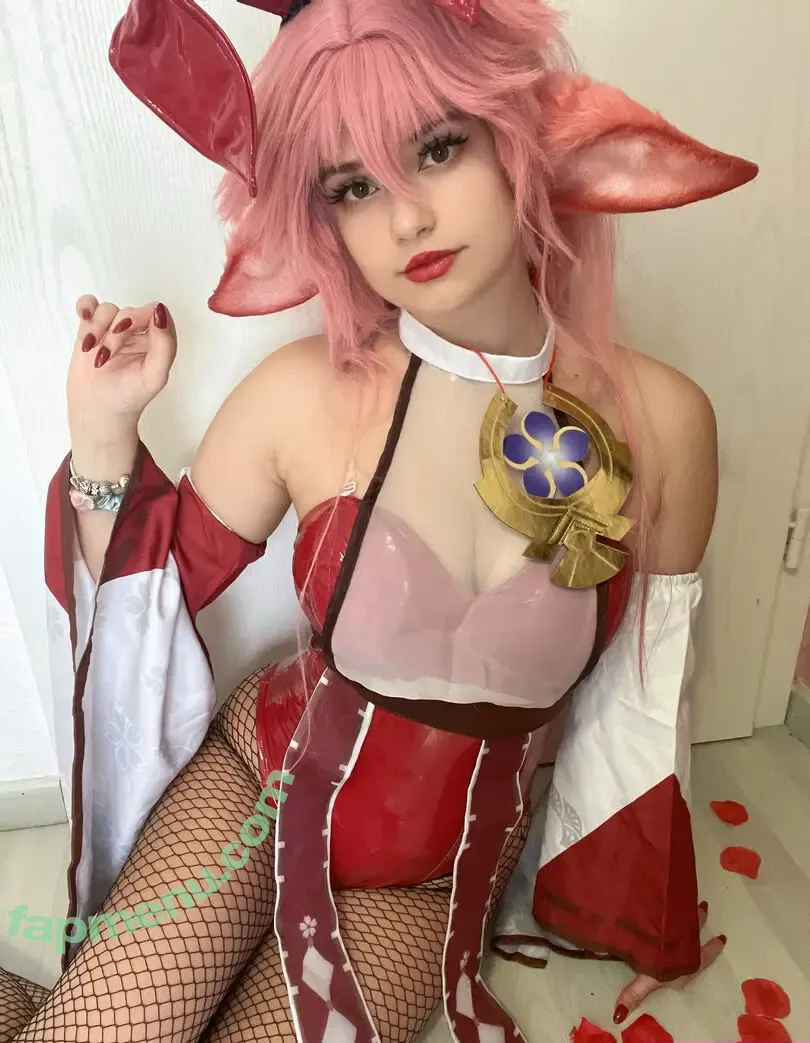 Avygenki nude photo #0023 (Avygenki)