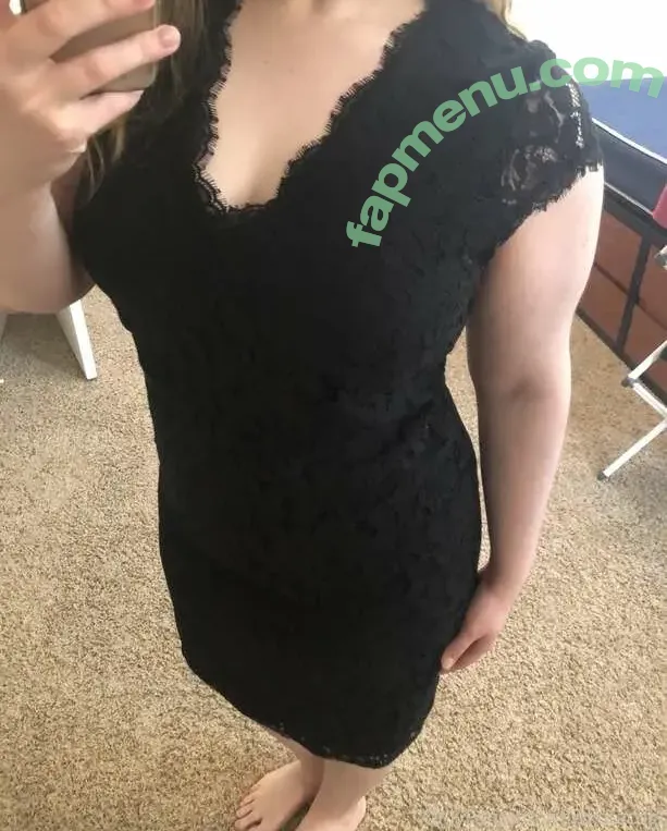 awkotacogf nude photo #0075 (emyalupei)