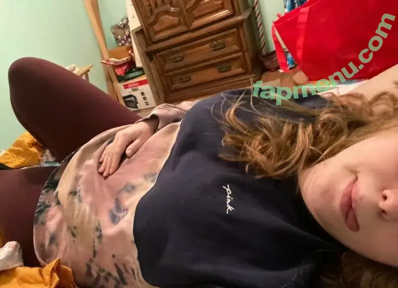 awkotacogf nude photo #0093 (emyalupei)