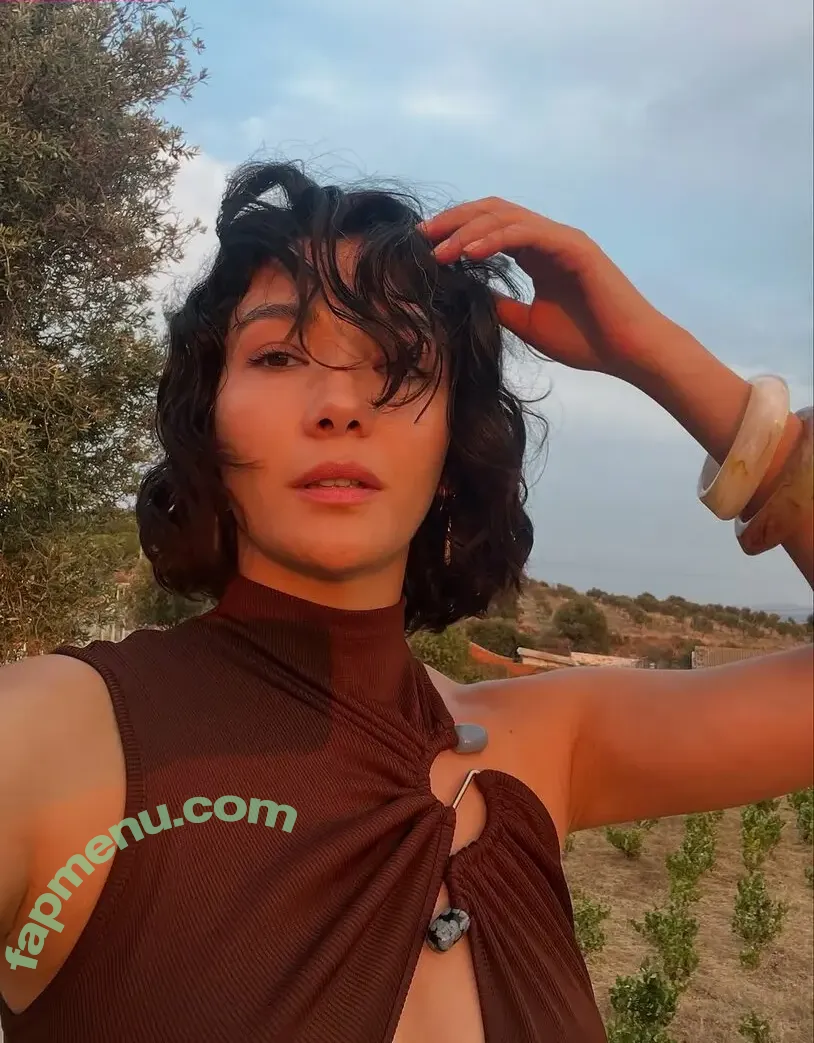Aybüke Pusat nude photo #0013 (aybukepusat)