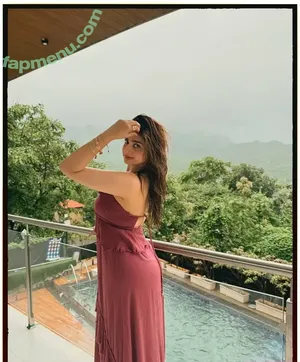 Ayesha Khan / ayeshaakhan_official nude photo #0097