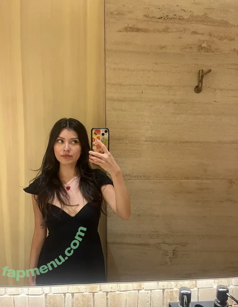 aygela nude photo #0022 (aygela)