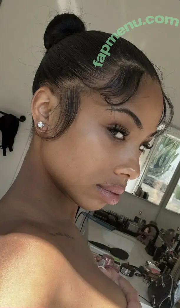 ayisha.mia nude photo #0026 (ayisha mia / ayishamia)