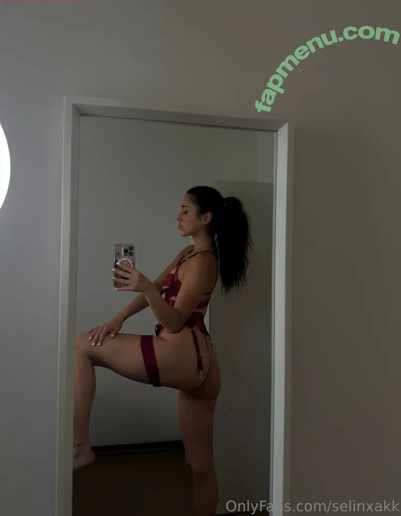 aylin.yld nude photo #0020 (aylin.yld)
