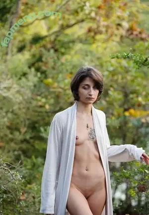 Aysu Bitkin / aaysubitkin nude photo #0005