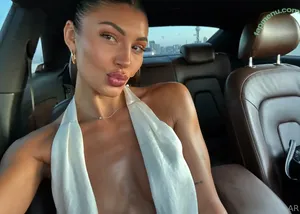  nude photo #0008