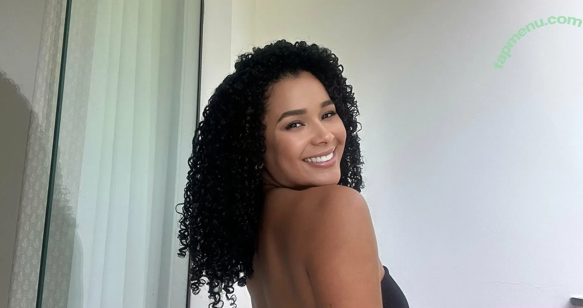 b_ribeiro nude photo #0015 (b_ribeiro)
