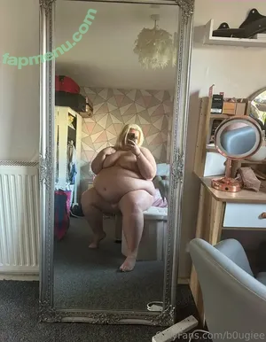 b0ugiee / bougiiee nude photo #0021