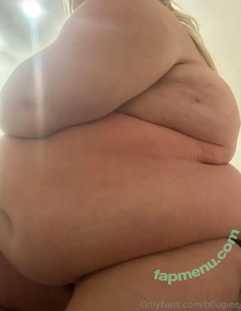 b0ugiee nude photo #0007 (bougiiee)