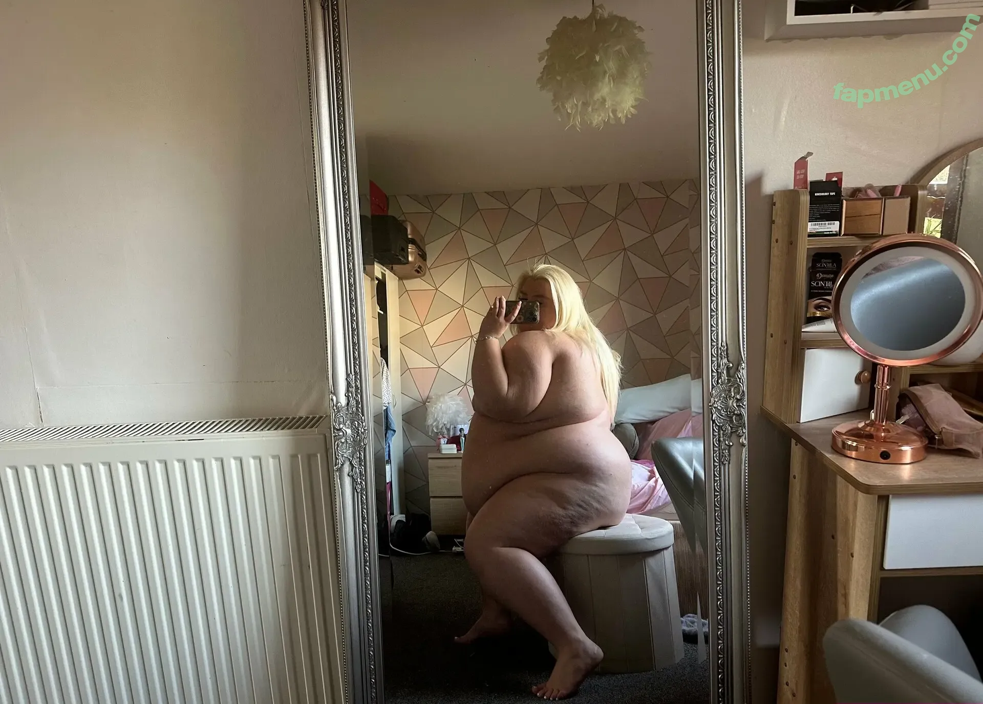 b0ugiee nude photo #0020 (bougiiee)
