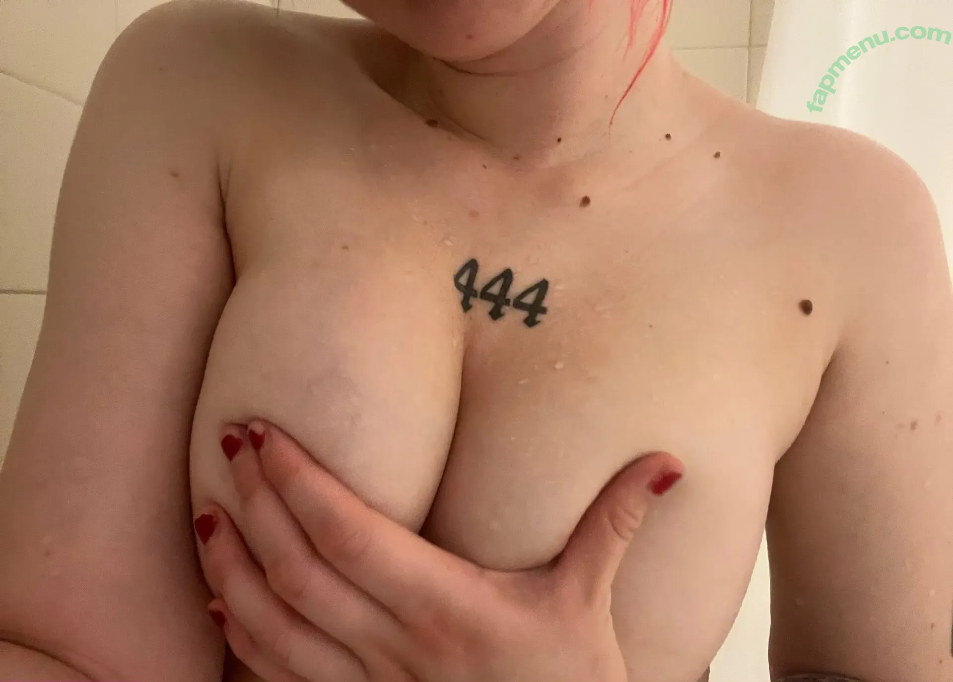 b4nnyb4by nude photo #0060 (b4byr4y)
