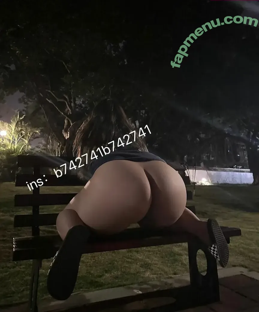 B742741 nude photo #0010 (b742741b742741)
