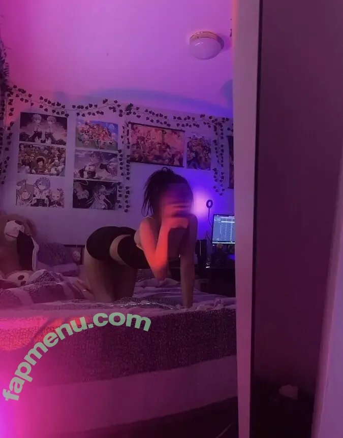 babagirl nude photo #0201 (_babag1rl / baba.g1rl / babag1rl / babxygirlxx)