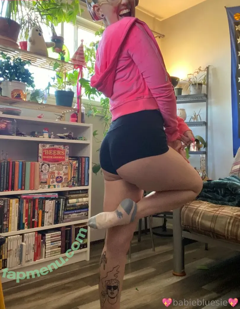babiebluesie nude photo #0012 (babiieeblue)