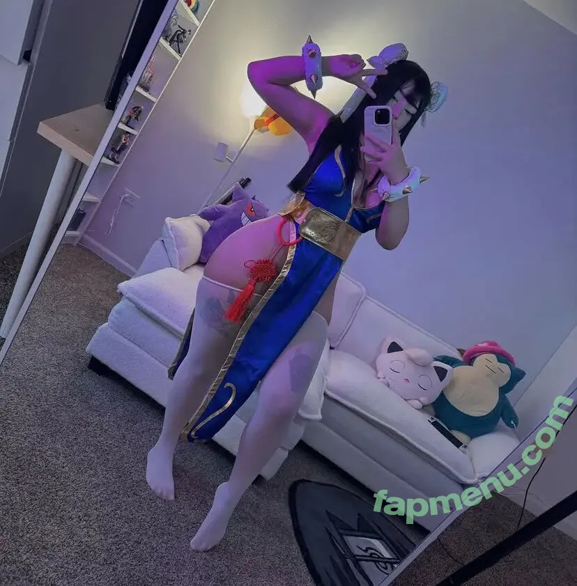 Babihyuga nude photo #0001 (BABlHYUGA)